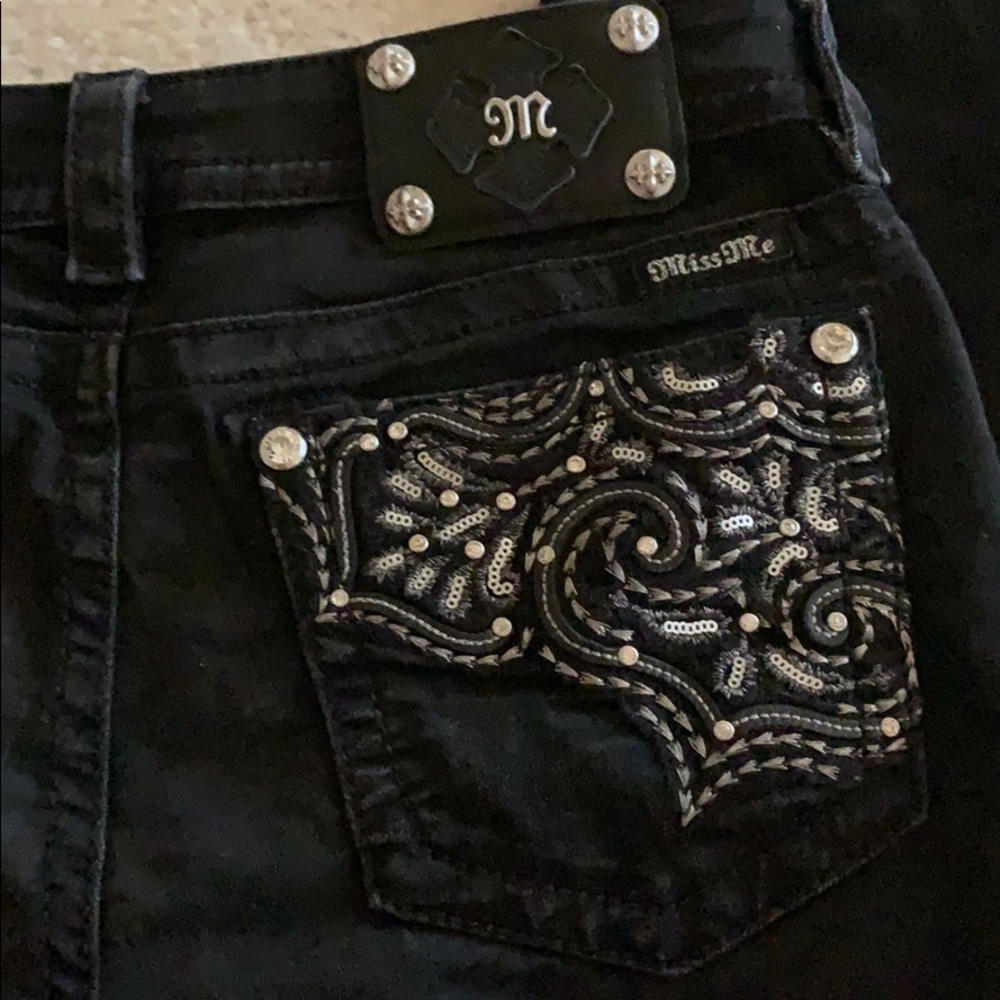 Miss Me Black Jeans Size 31